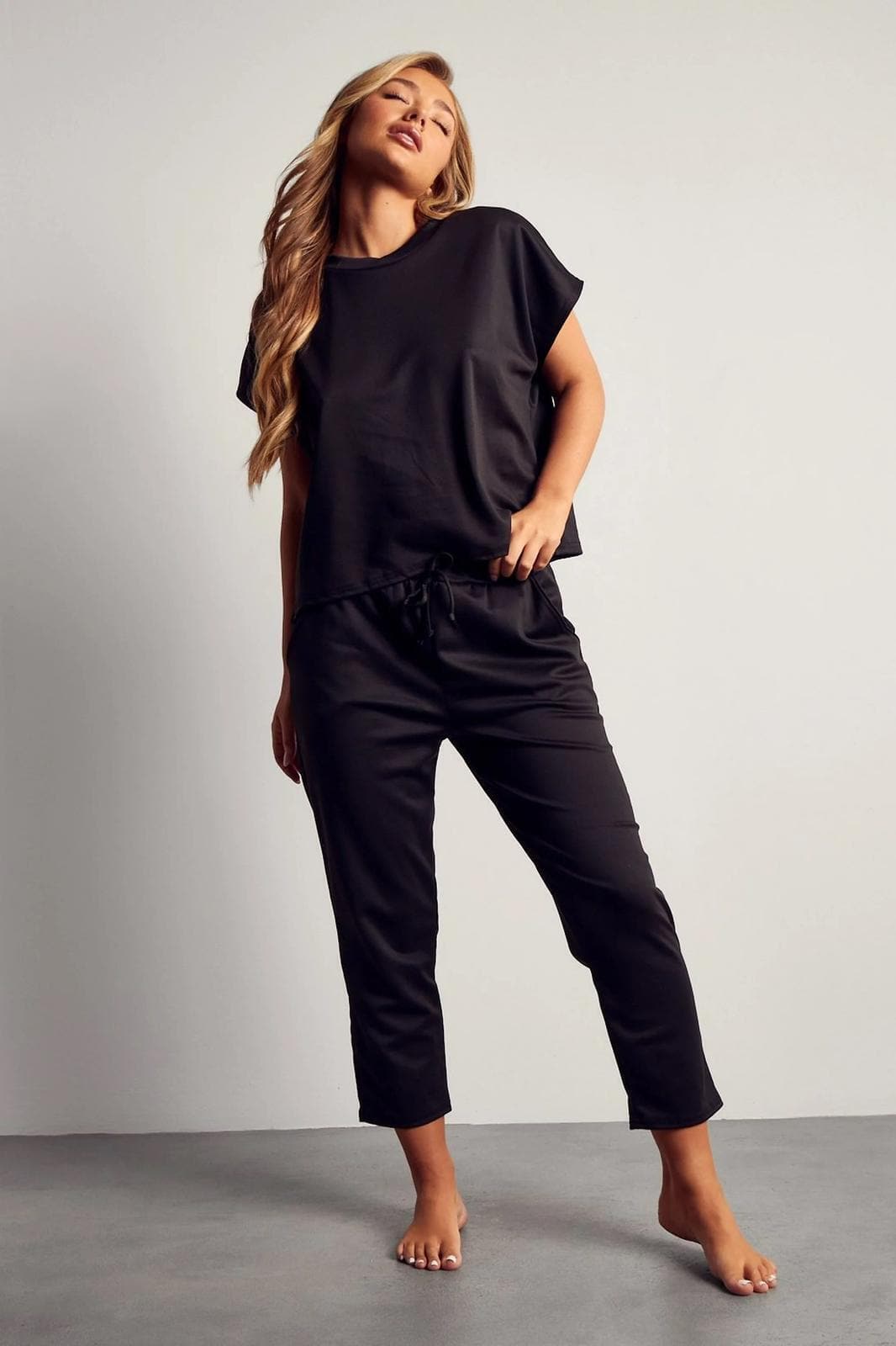 Ladies Short Sleeve Boxy Suit Check Joggers Top Lounge Wear suit Set - Remzs Fashion